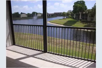 2249 SW 15th Street #194, Deerfield Beach, FL 33442 - Photo 2