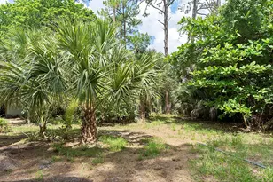 799 Ivory Ln, Haverhill, FL 33415 - Photo 24
