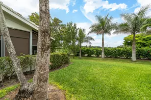 5557 N Cameo Dr N, Boca Raton, FL 33433 - Photo 34
