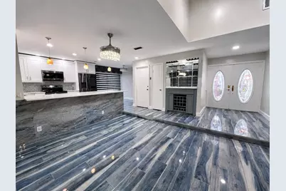 5557 N Cameo Drive N, Boca Raton, FL 33433 - Photo 10