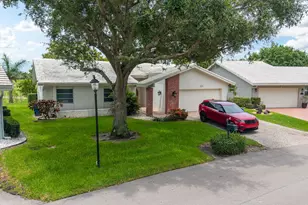 5557 N Cameo Dr N, Boca Raton, FL 33433 - Photo 8