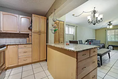 764 Camellia Drive, Royal Palm Beach, FL 33411 - Photo 16
