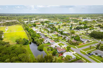 764 Camellia Drive, Royal Palm Beach, FL 33411 - Photo 4