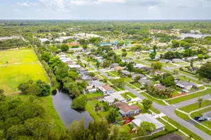 764 Camellia Dr, Royal Palm Beach, FL 33411 - Photo 4