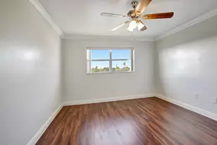 8225 Sunrise Lakes Blvd, Sunrise, FL 33322 - Photo 18