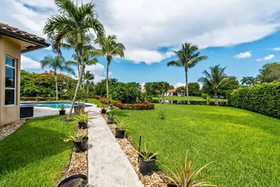 3263 SW 138th Way, Davie, FL 33330 - Photo 14