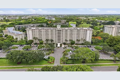 3510 Oaks Way #703, Pompano Beach, FL 33069 - Photo 40