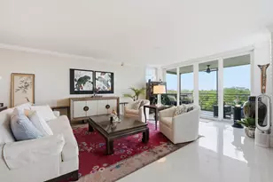 3510 Oaks Way, Pompano Beach, FL 33069 - Photo 2