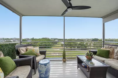 3510 Oaks Way #703, Pompano Beach, FL 33069 - Photo 32