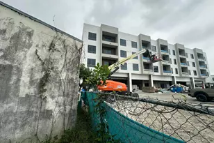 223 SE 4th St, Hallandale Beach, FL 33009 - Photo 4