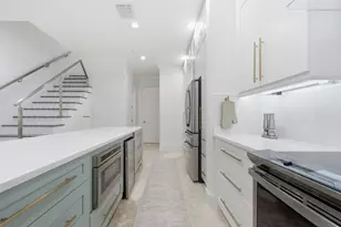 2601 NE 32nd Ave, Fort Lauderdale, FL 33308 - Photo 12