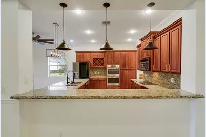 11340 SW Vanderbilt Circle, Port Saint Lucie, FL 34987 - Photo 8