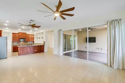 11340 SW Vanderbilt Circle, Port Saint Lucie, FL 34987 - Photo 14