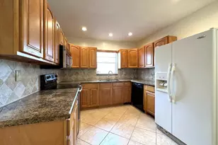1292 Essex Dr, Wellington, FL 33414 - Photo 12