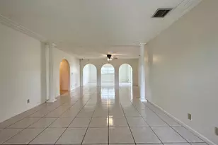 1292 Essex Dr, Wellington, FL 33414 - Photo 2