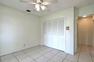 1292 Essex Dr, Wellington, FL 33414 - Photo 18