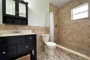 1292 Essex Dr, Wellington, FL 33414 - Photo 8