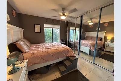 1007 Green Pine Boulevard #F3, West Palm Beach, FL 33409 - Photo 14