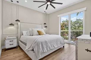 2609 NE 14th Ave, Wilton Manors, FL 33334 - Photo 32