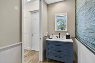 2609 NE 14th Ave, Wilton Manors, FL 33334 - Photo 24