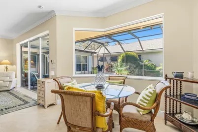 228 Oak Hammock Circle SW, Vero Beach, FL 32962 - Photo 18