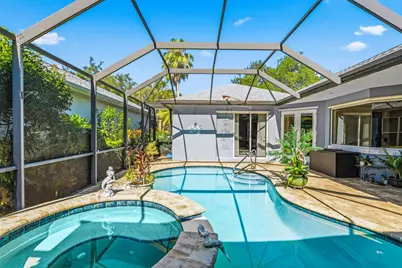 228 Oak Hammock Circle SW, Vero Beach, FL 32962 - Photo 2
