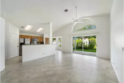 165 St Michaels Court, Jupiter, FL 33458 - Photo 14