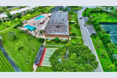 11 Willowbrook Lane #204, Delray Beach, FL 33446 - Photo 32