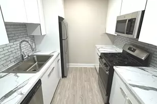 601 SW 2nd Ave, Boca Raton, FL 33432 - Photo 2