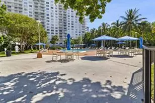 2801 NE 183rd St, Aventura, FL 33160 - Photo 12