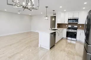 4047 Ainslie C, Boca Raton, FL 33434 - Photo 4