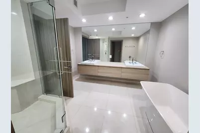 17301 Biscayne Boulevard #1202, North Miami Beach, FL 33160 - Photo 20