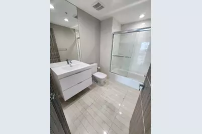 17301 Biscayne Boulevard #1202, North Miami Beach, FL 33160 - Photo 24