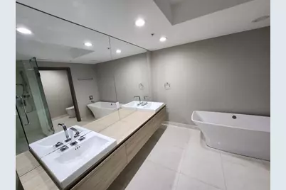 17301 Biscayne Boulevard #1202, North Miami Beach, FL 33160 - Photo 18