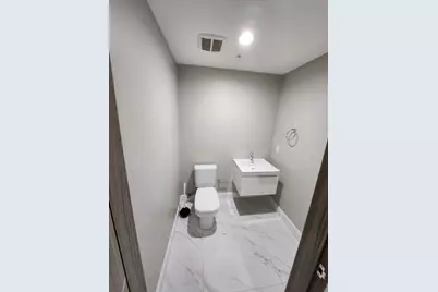17301 Biscayne Boulevard #1202, North Miami Beach, FL 33160 - Photo 6