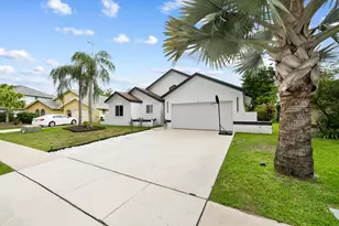 22448 Swordfish Dr, Boca Raton, FL 33428 - Photo 2