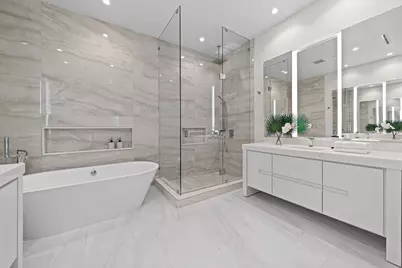 220 SE Mizner Boulevard #102, Boca Raton, FL 33432 - Photo 18