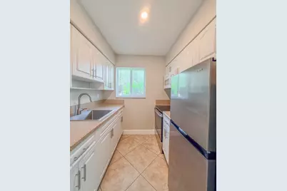 541 NE 44th Street #B, Boca Raton, FL 33431 - Photo 4