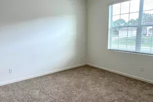 4011 SW Kidd Ct, Port Saint Lucie, FL 34953 - Photo 6