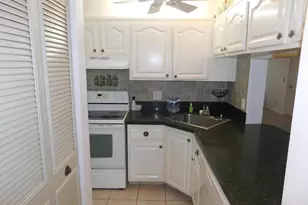627 Sea Pine Way, Greenacres, FL 33415 - Photo 8
