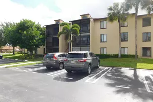 627 Sea Pine Way, Greenacres, FL 33415 - Photo 2