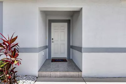 38 Spanish Way, Port Saint Lucie, FL 34952 - Photo 4