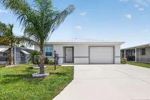 38 Spanish Way, Port Saint Lucie, FL 34952 - Photo 2