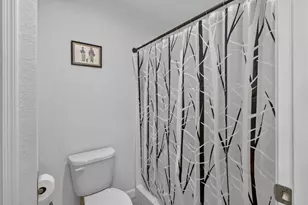 38 Spanish Way, Port Saint Lucie, FL 34952 - Photo 22