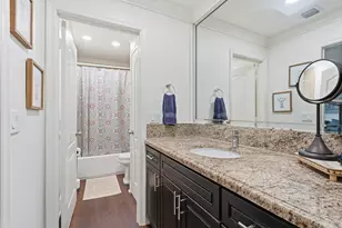 3221 John's Pl, Palm Springs, FL 33461 - Photo 10