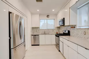 7528 Buccaneer Ave, North Bay Village, FL 33141 - Photo 6