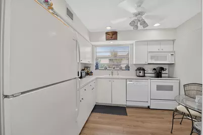 133 Capri #C, Delray Beach, FL 33484 - Photo 6