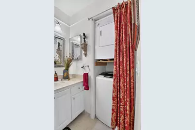 133 Capri #C, Delray Beach, FL 33484 - Photo 12