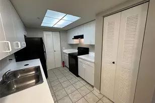 4199 N Haverhill Rd, West Palm Beach, FL 33417 - Photo 8