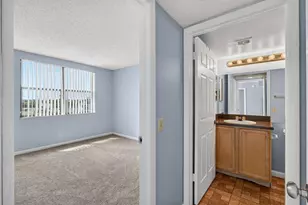 724 Executive Center Dr, West Palm Beach, FL 33401 - Photo 8